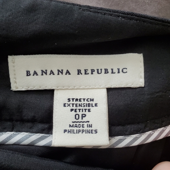 Banana Republic pencil skirt - black 0P - Picture 3 of 4